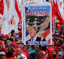 Les vénézuéliens sont descendus en masse dans la rue pour manifester contre la décision de Trump à l’encontre de Maduro